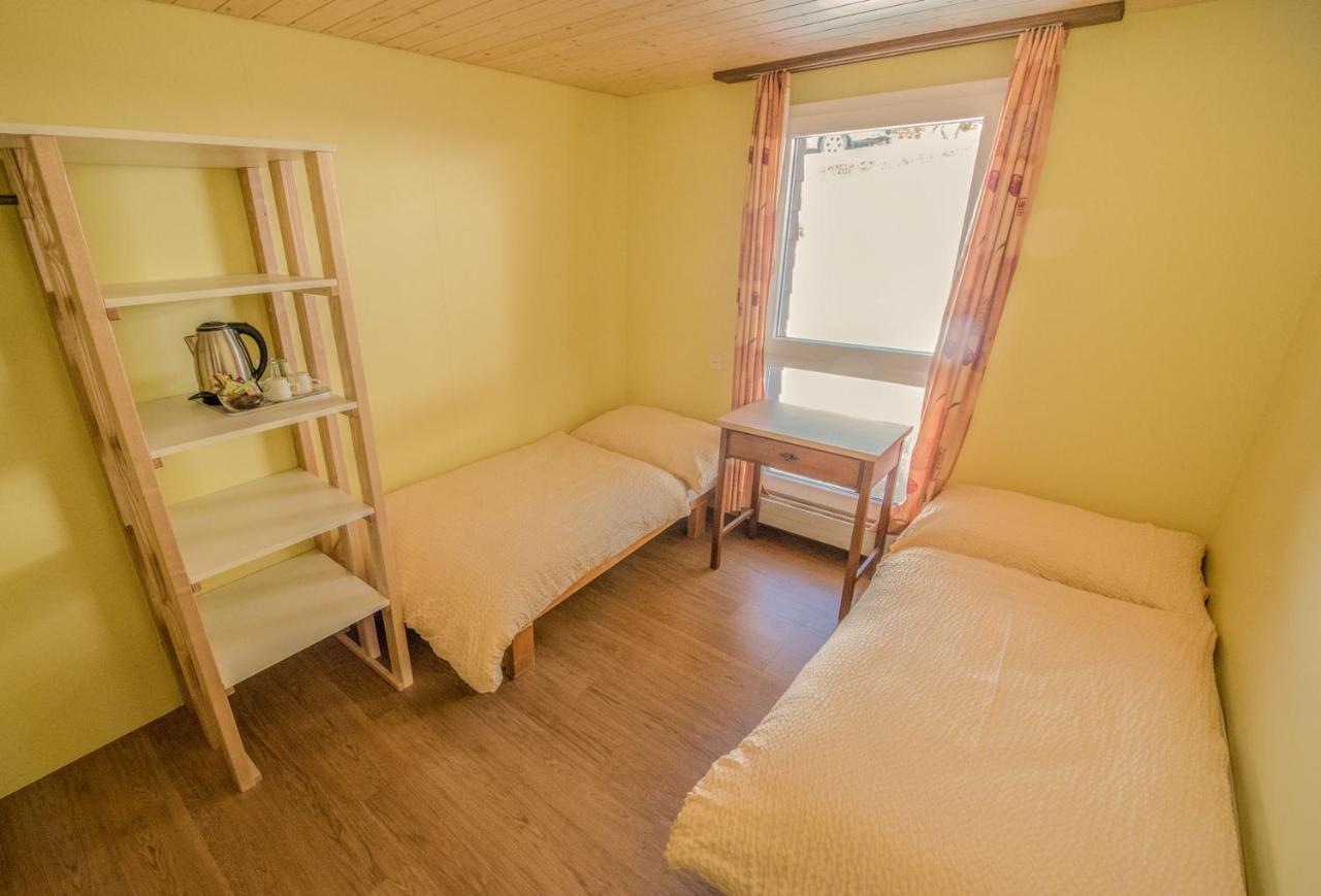 Хостел Schutzenbach Backpackers For Adults 18-35 Лаутербруннен Екстер'єр фото