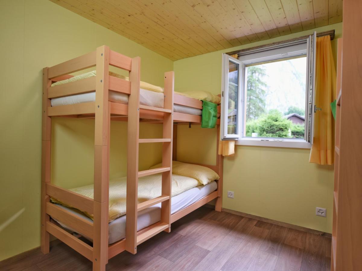 Хостел Schutzenbach Backpackers For Adults 18-35 Лаутербруннен Екстер'єр фото