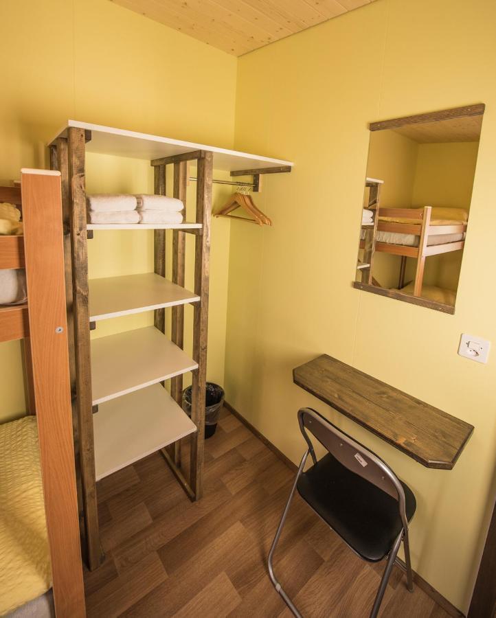 Хостел Schutzenbach Backpackers For Adults 18-35 Лаутербруннен Екстер'єр фото